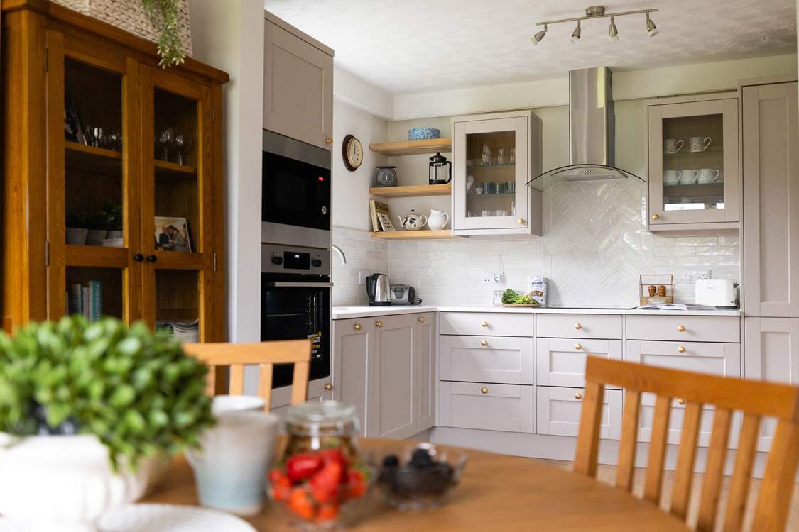 Looking back at the kitchen.