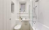 The sparkling bathroom. - Thumbnail Image