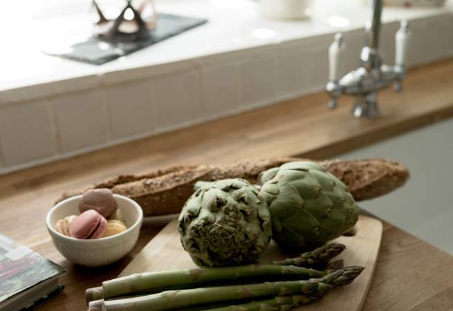 Try Daylesford Organic for amazing local produce. 