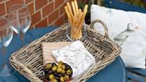... and some nibbles.