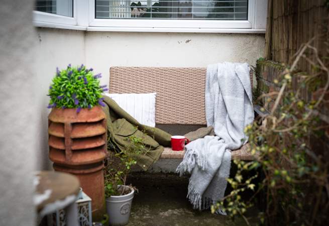 Peace and quiet in the rear courtyard.