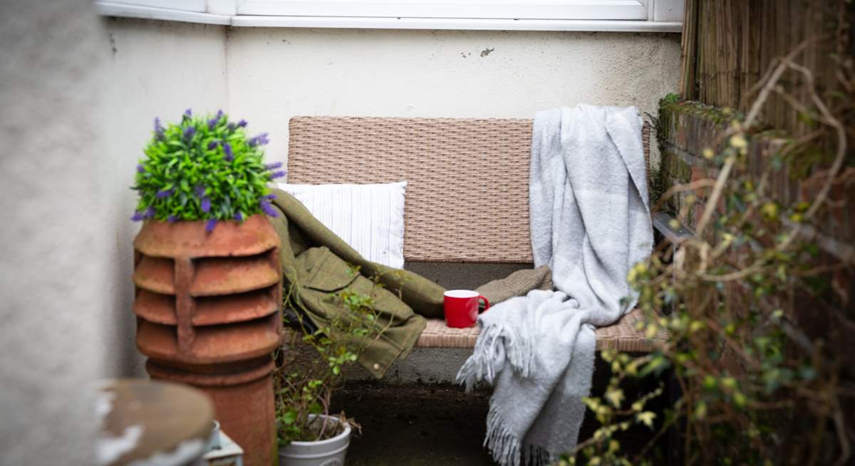Peace and quiet in the rear courtyard.