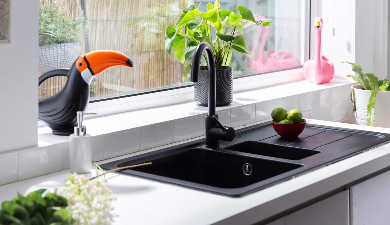 The well-equipped kitchen awaits you.