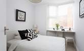 Another bright and pretty bedroom. - Thumbnail Image