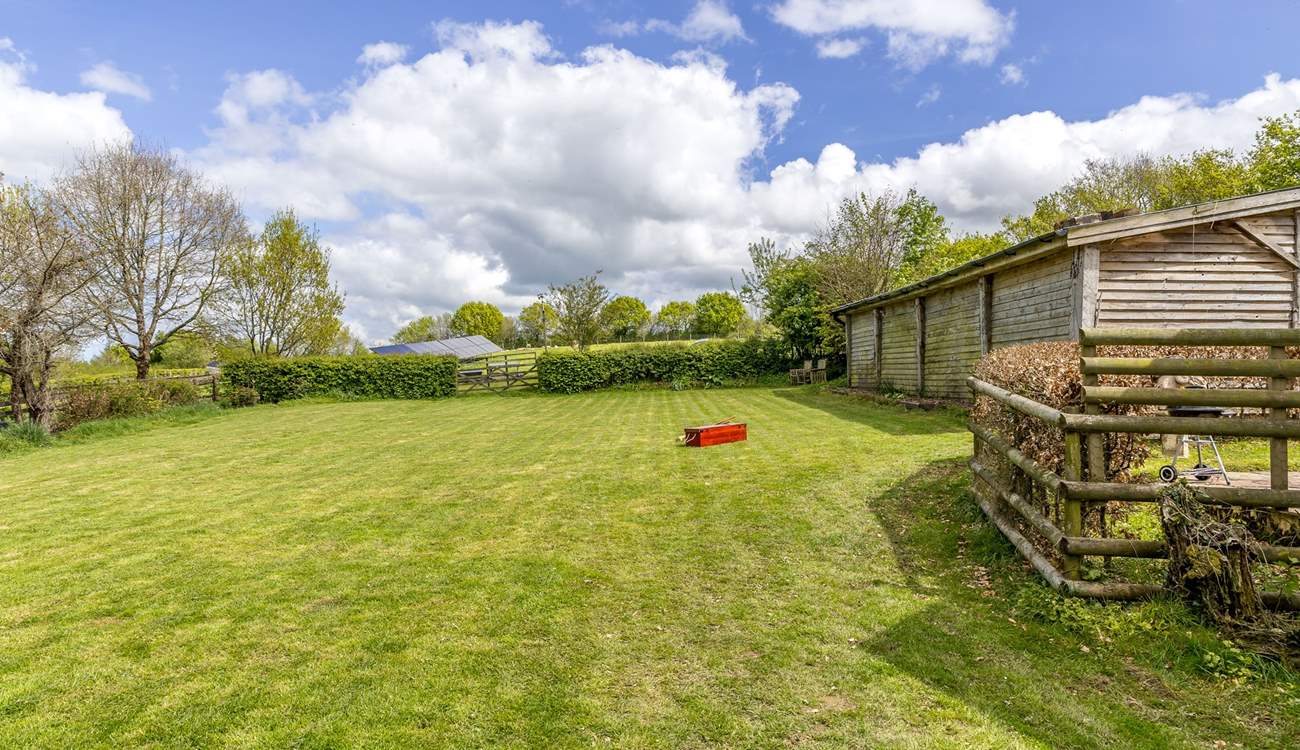 The adjoining paddock is a great space to let your four-legged friends let off steam.