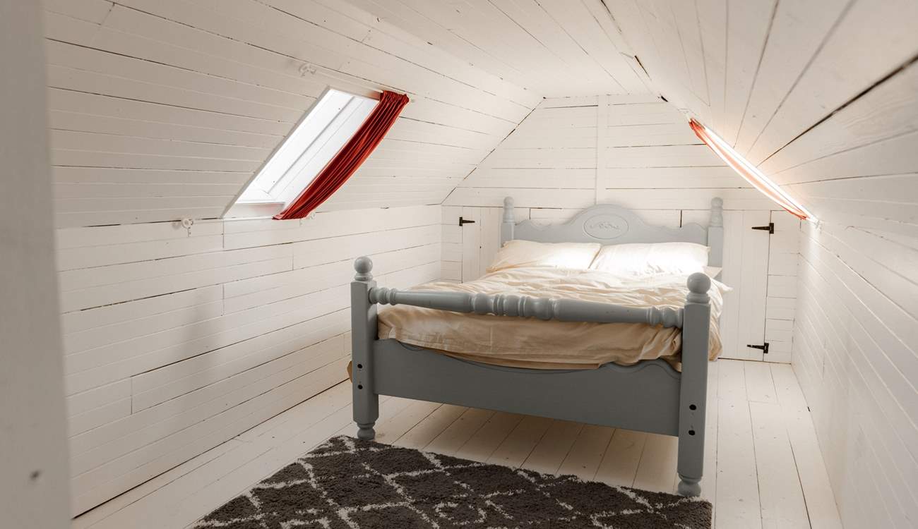 Head height is limited, so please do take care. 