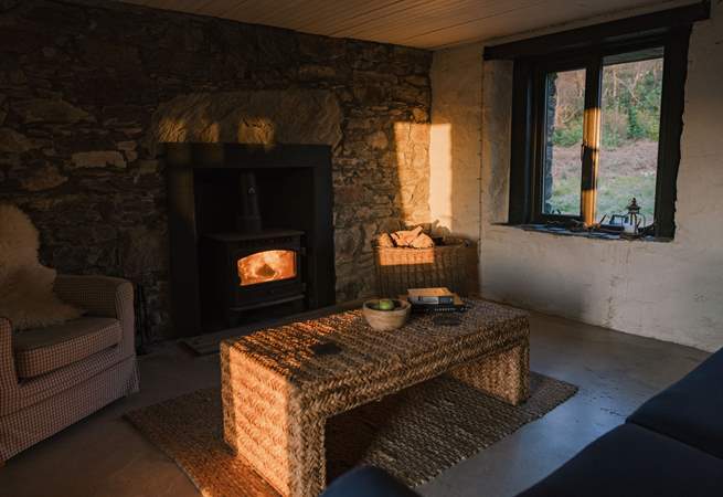 As the sun begins to dip beyond the horizon, watch the light transform the space from day to night. 