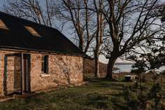 Na Mara Bothy