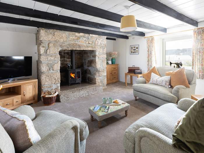 Garris Farmhouse, Sleeps 4 in Marazion