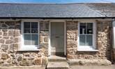Welcome to 7 Chapel Street, a charming, bijou cottage for three lucky guests tucked away behind Mousehole's picturesque harbour. - Thumbnail Image