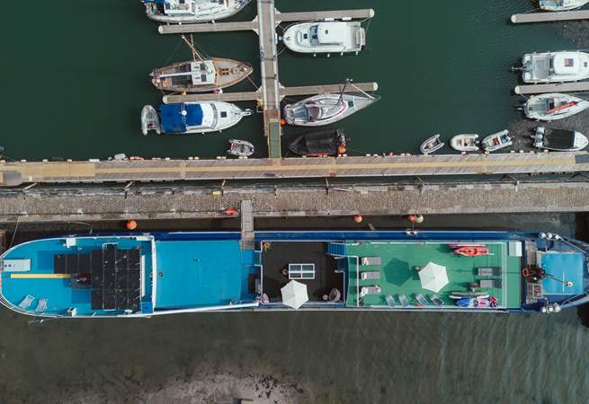 The sleeps 12 hideaway, perfect for those family get-togethers. 