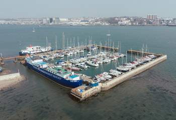 Situated in the idyllic Torpoint Harbour.
