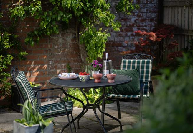 Al fresco dining on the rear patio.