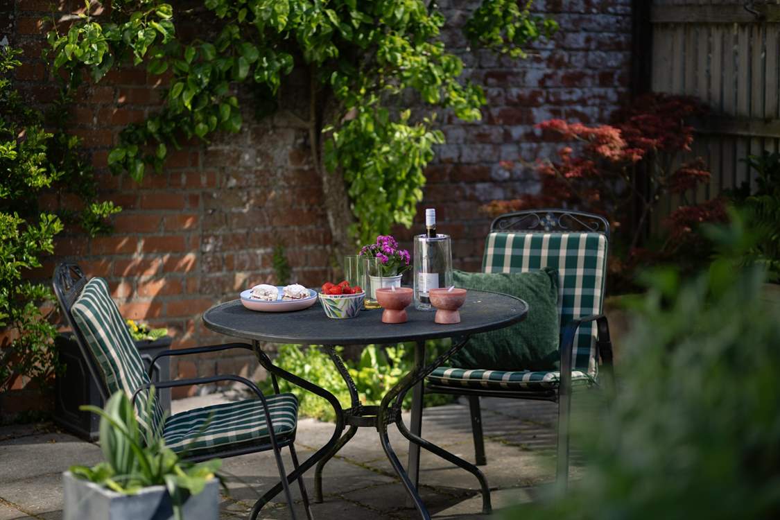Al fresco dining on the rear patio.
