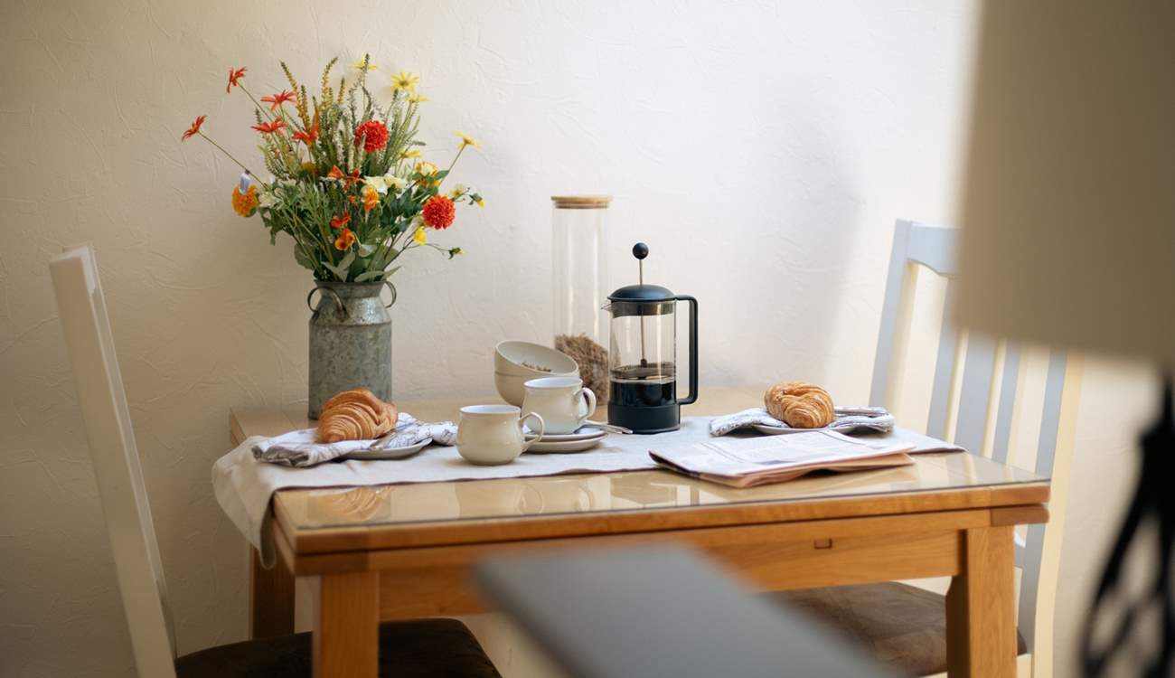 A cosy table for two.