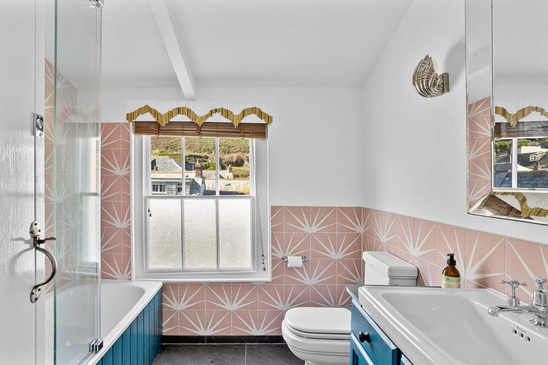 The family bathroom is located on the first floor.