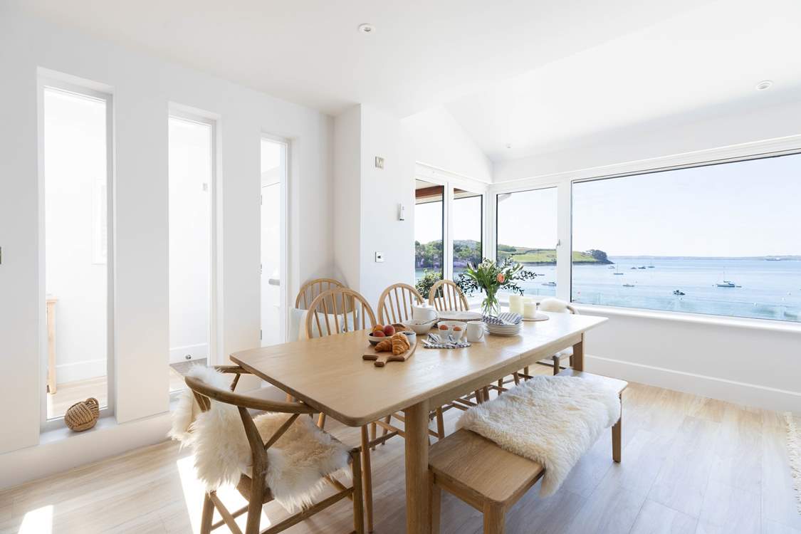 Look forward to meal times in the most gorgeous setting.