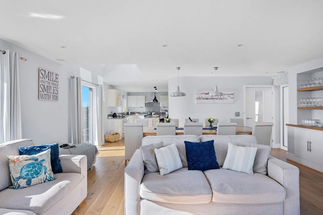We're sure this open plan area will be full of smiles.