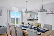 Sea view dining.