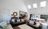 Everyone will love the relaxed, holiday vibe here.  - Thumbnail Image