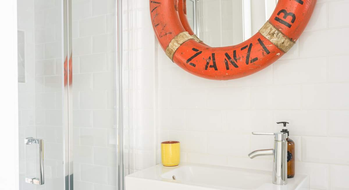 The en suite shower room means no queuing in the morning. 