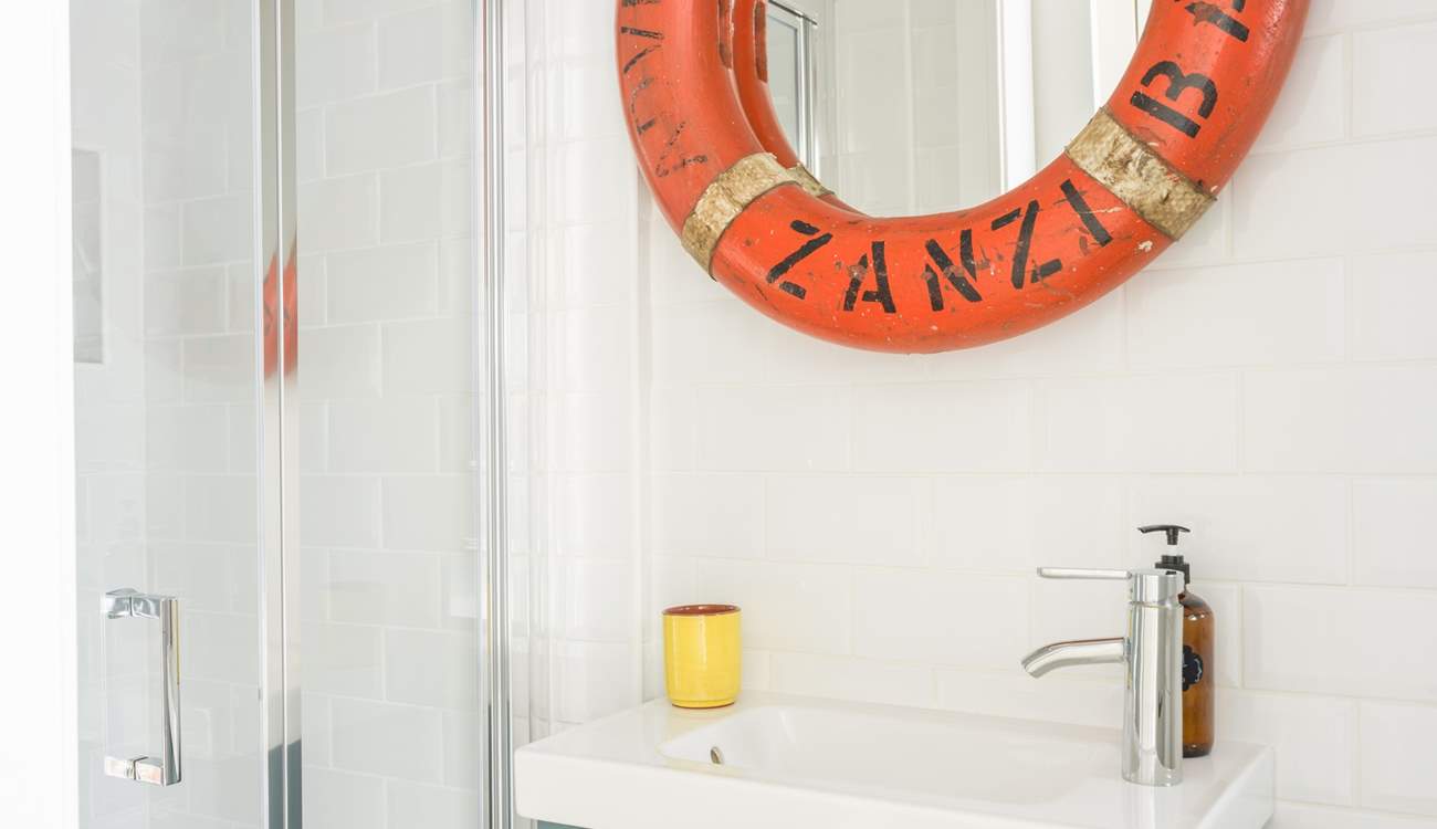 The en suite shower room means no queuing in the morning. 