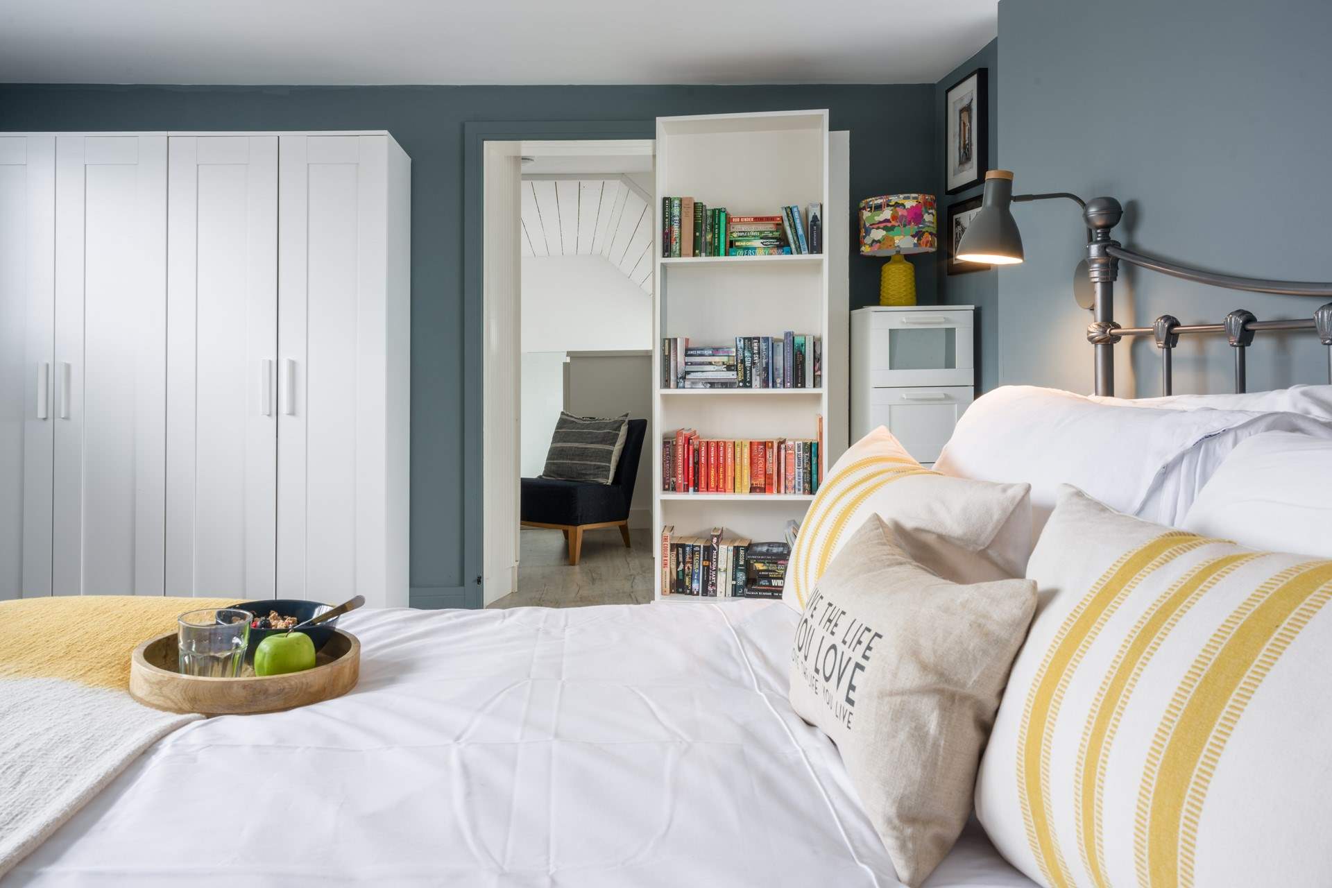 Just the perfect setting to enjoy a suite like bedroom experience.