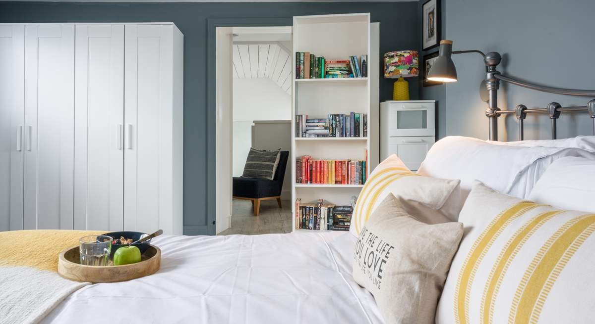 Just the perfect setting to enjoy a suite like bedroom experience.