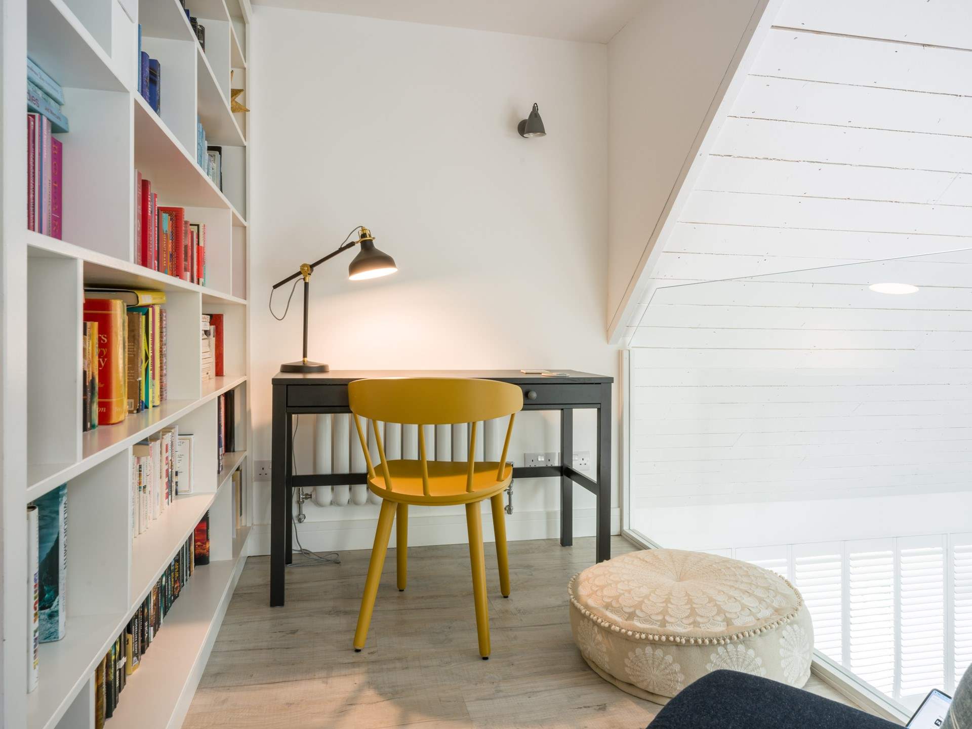 Should you need to work or tap out then you have the option.