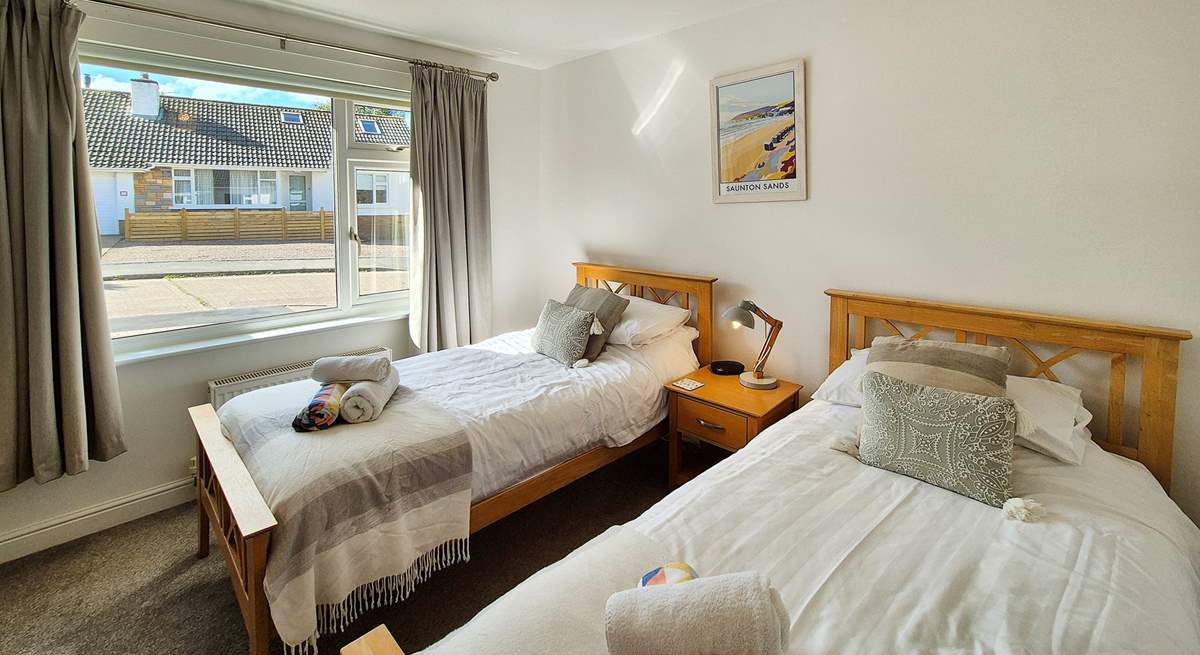 The twin bedroom. 