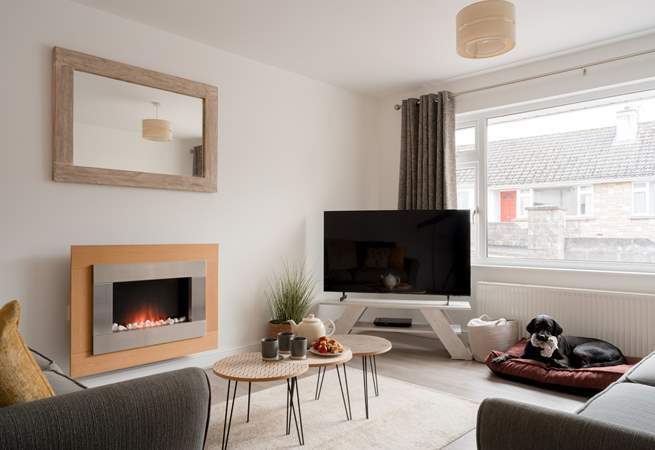 Snuggle up in front of the TV after a busy day.