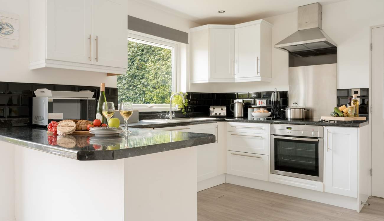 The well-equipped kitchen has everything you'll need.