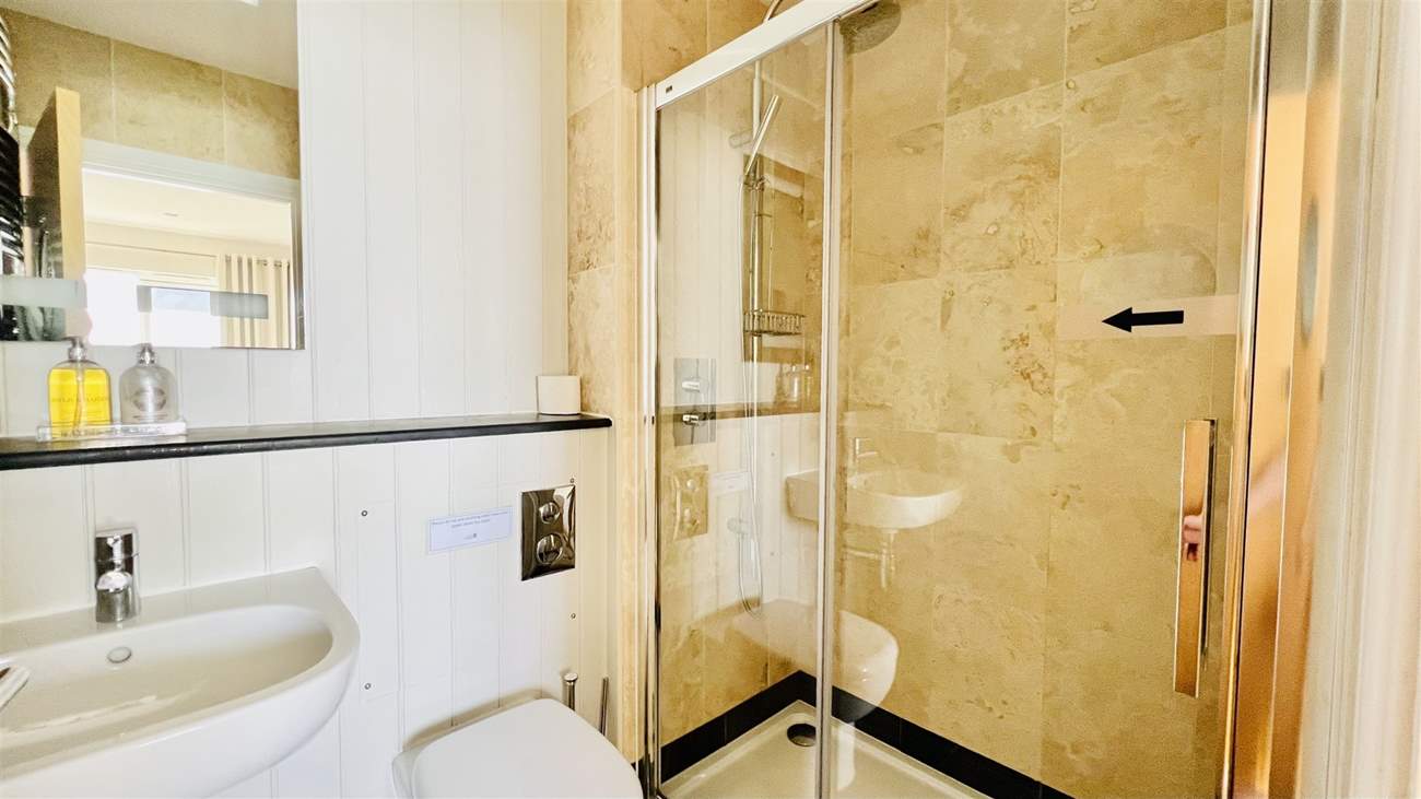 Bedrooms 1 and 3 have en suite facilities.