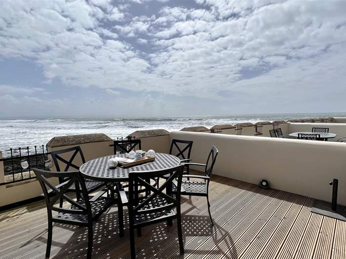 Surfside, Sleeps 6 in Croyde