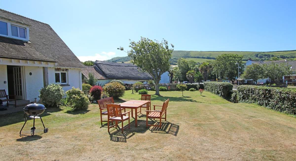 The pretty garden is such a lovely place to spend sunny days. 