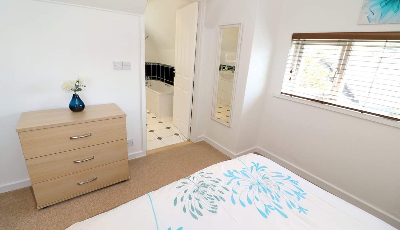 Bedroom 3 on the first floor has a 'zip and link' bed so you can choose either twin beds or a super-king size double bed.