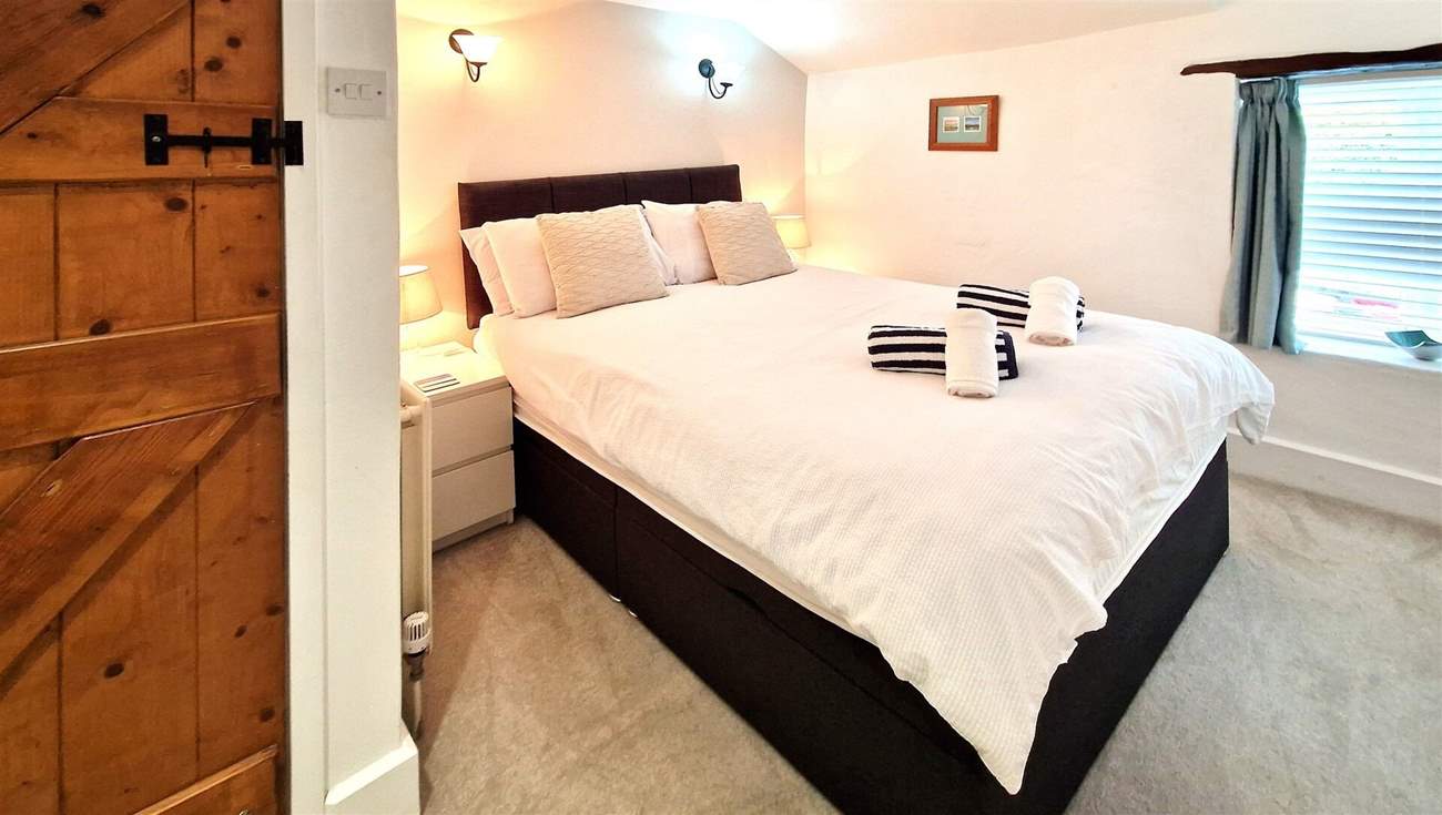 There are two double rooms and a twin bedroom on the first floor.