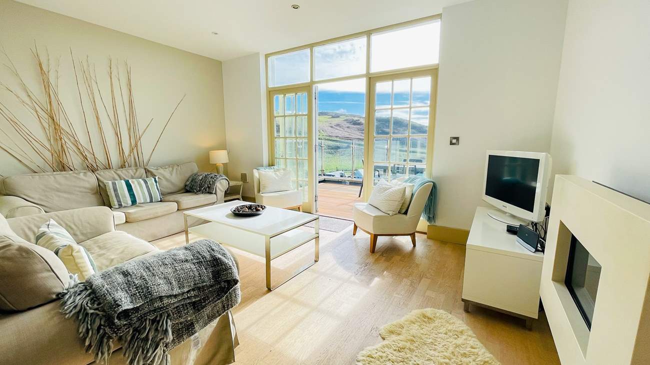 Step onto the balcony and enjoy stunning panoramic views.