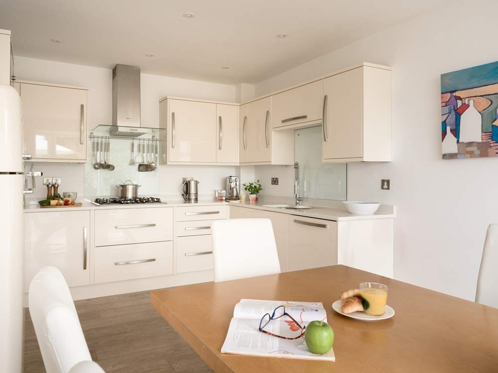 The open plan set up means that the chef is part of the conversations.
