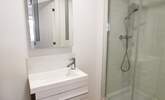 Another view of an en suite shower-room.  - Thumbnail Image