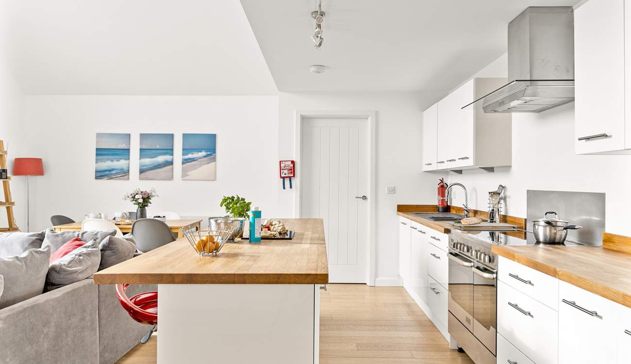 The kitchen has everything you might need for meal times.