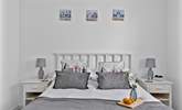 The cute ground floor  en suite double room. - Thumbnail Image