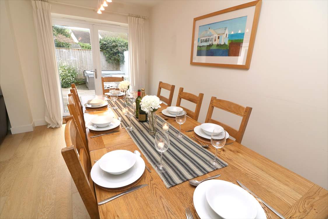 Chat about the adventures of the day around the dining-table.