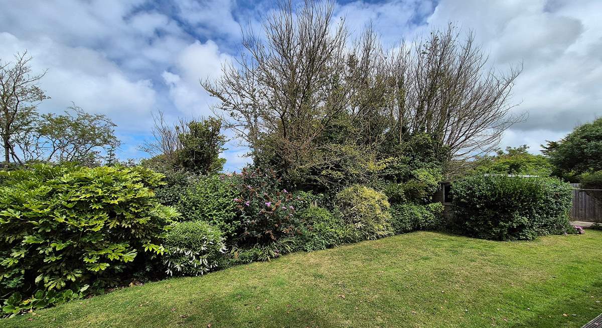 The gardens are great for children and the family dogs to play. 