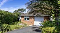 Tucked a quiet corner plot you are in the heart of Croyde. 