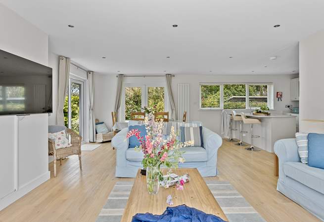 Perfect for sociable holidays.