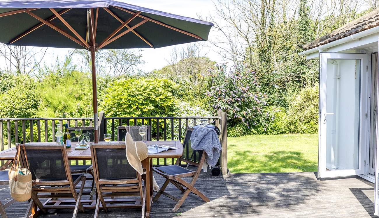 Enjoy a glass of something chilled whilst the children and dogs let off steam.