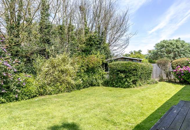 The gardens are great for children and the family dogs to play. 