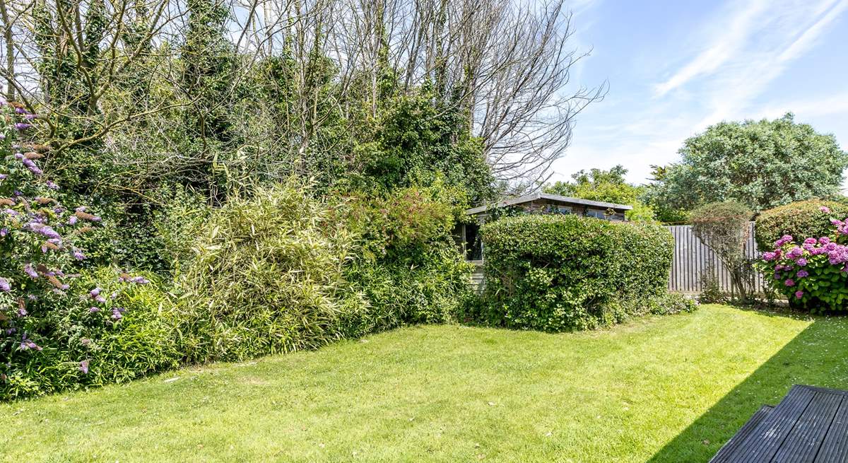 The gardens are great for children and the family dogs to play. 