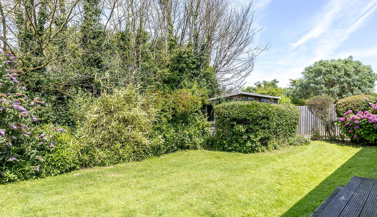 The gardens are great for children and the family dogs to play. 